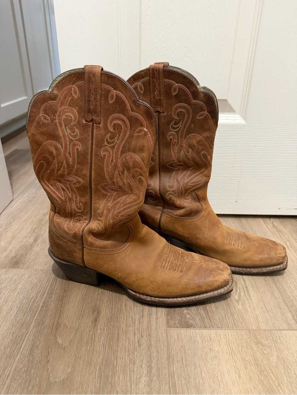 Ariat Brown Leather Western Pull-On Boots